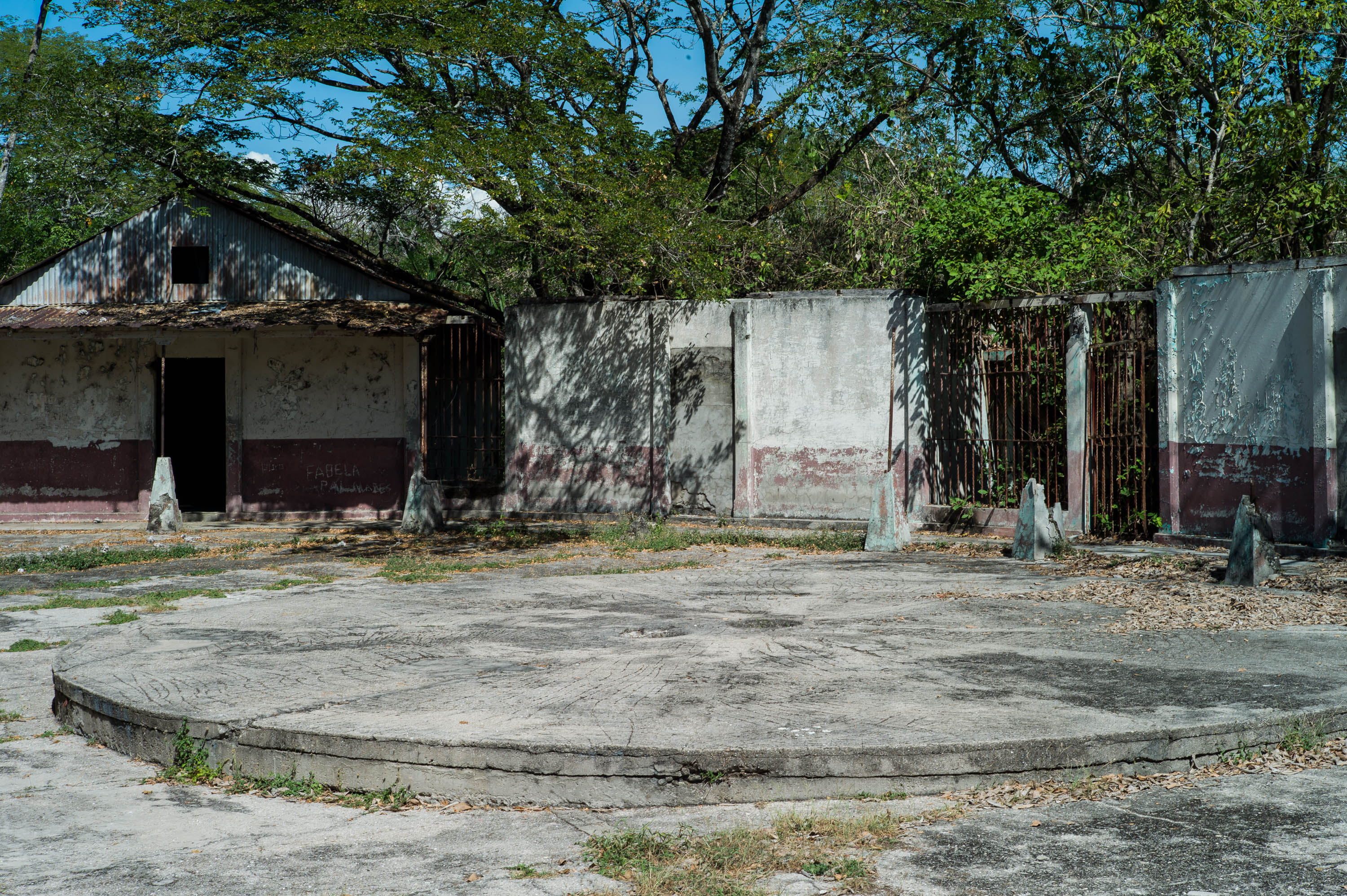 Maximum security cells surround the courtyard, like bicycle spokes. The heart of the courtyard is “The Hole,” a heat and sensory deprivation punishment chamber repurposed from an underground water cistern