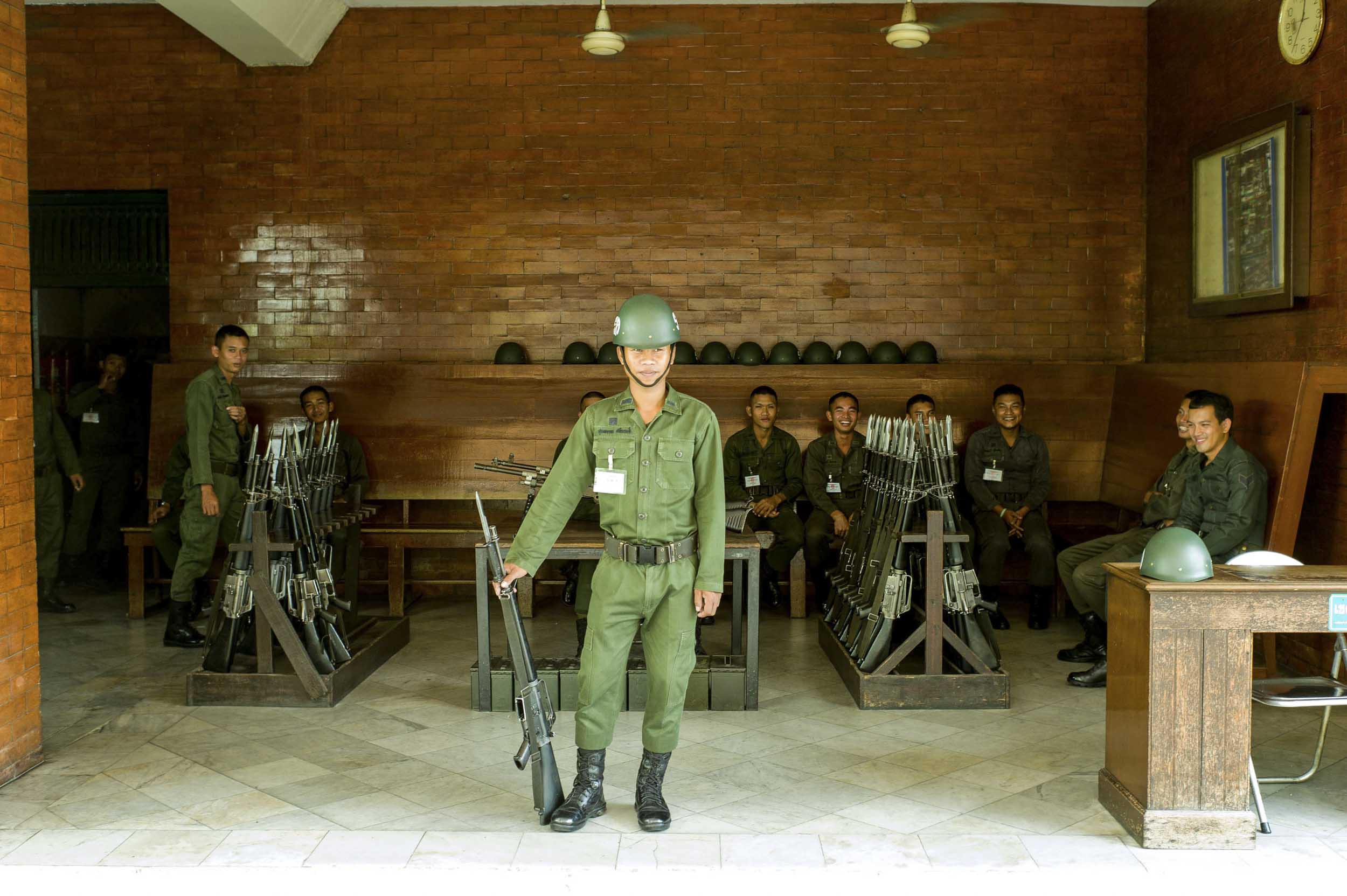 Soldiers guarding the Grand Palace/Wat Phra Kaew (Emerald Buddha Temple) in Bangkok, Thailand, 2011